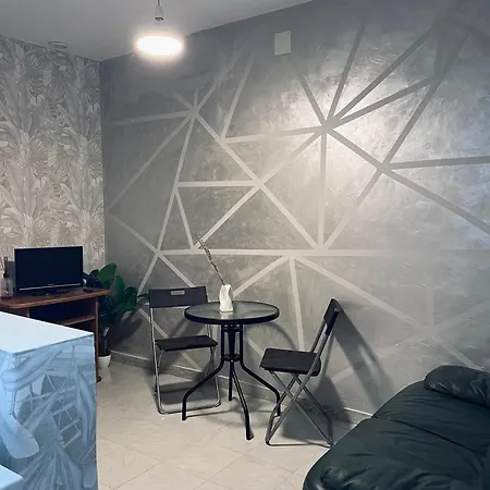 Nautilus House باري